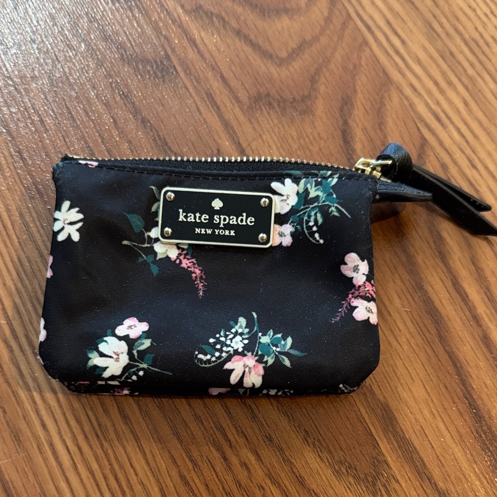 Small Kate Spade Nylon Black Floral Coin Pouch